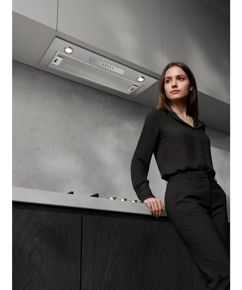 Built-in hood INLINEA 70 LX
